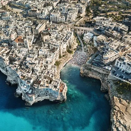 Il Terrazzino Del Mare * ポリニャーノ・ア・マーレ