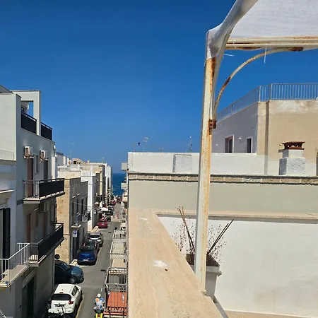 Holiday home Il Terrazzino Del Mare Polignano a Mare